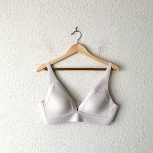 ATHLETA Essential Bra A-C Grey / Taupe